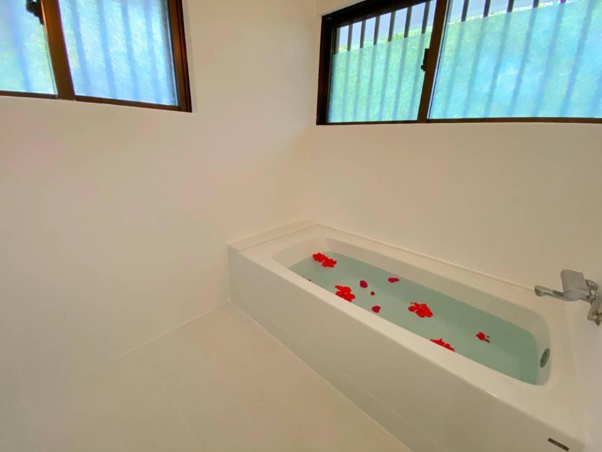 Palm Villa Ishigakijima Yugafu Ishigaki  Екстериор снимка